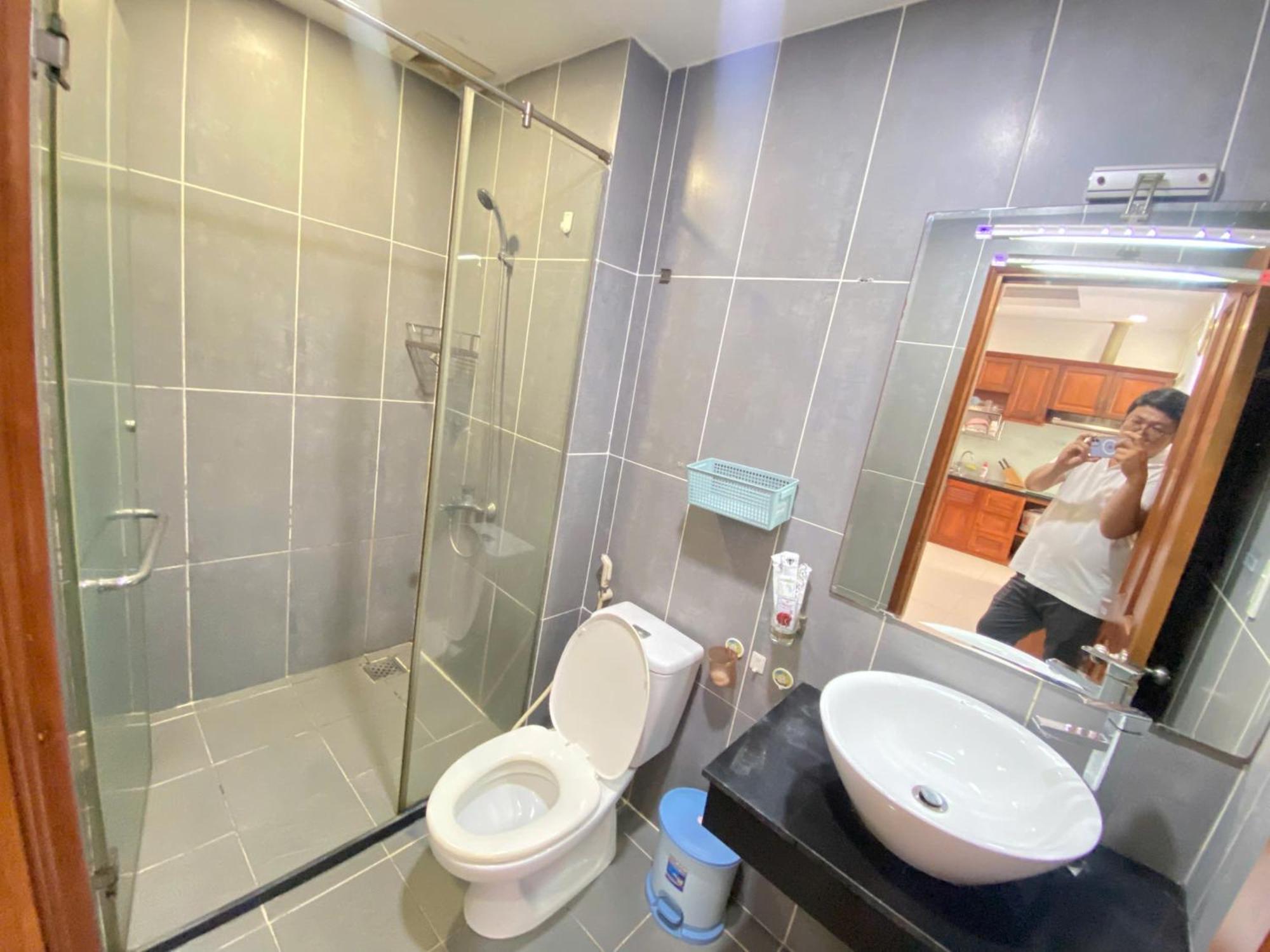 Airport Ls Apartment